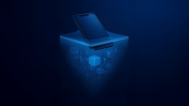 Illustrazione 3D nei toni del blu di uno smartphone che si immerge in una superficie luminosa, rivelando sotto di essa una rete di cubi e connessioni dati.